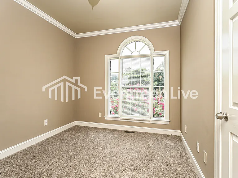 148 Tortoise Ln — Photo 9