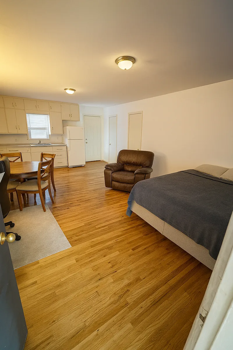 Virtual rendering to help visualize the space. - 1804 Avenue W