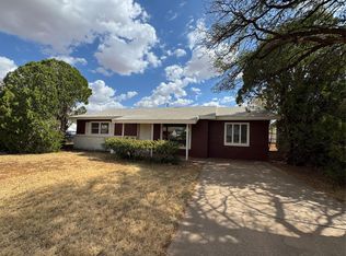 2704 E Colgate St, Lubbock, TX 79403