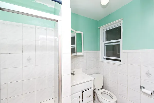 Sold by Keystone Realty USA Corp | media 31