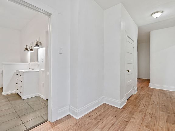 5th image of 1528 Ridge Ave Floor 2