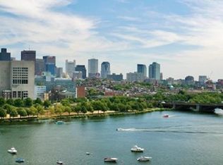 10 Rogers St APT 202, Cambridge, MA 02142