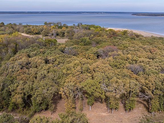 4th image of 8375 Southern Shore Ct