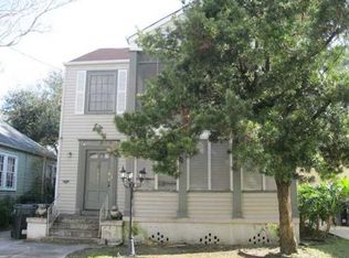 2821 Joseph St, New Orleans, LA 70115