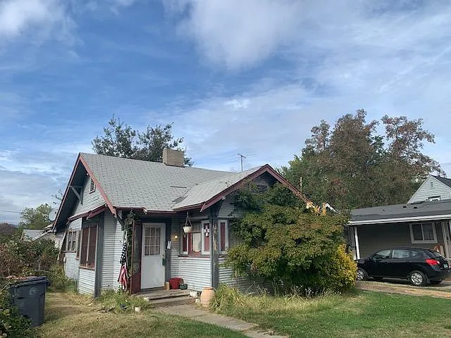 33 Quince St photo 1