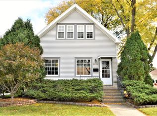 2336 S 83rd St, West Allis, WI 53219