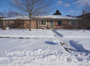 40298 Sandy Dr, Clinton Township, MI 48038