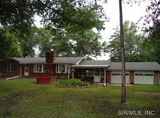 3942 Harrington Ln, Hartford, IL 62048