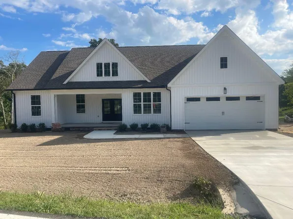 6924 Cooley Rd, Ooltewah, TN 37363