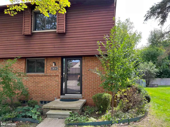 3614 Old Creek Rd, Troy, MI 48084