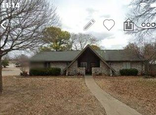 5731 S Victor Ave, Tulsa, OK 74105