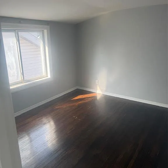 1536 Marentette Ave — Photo 14