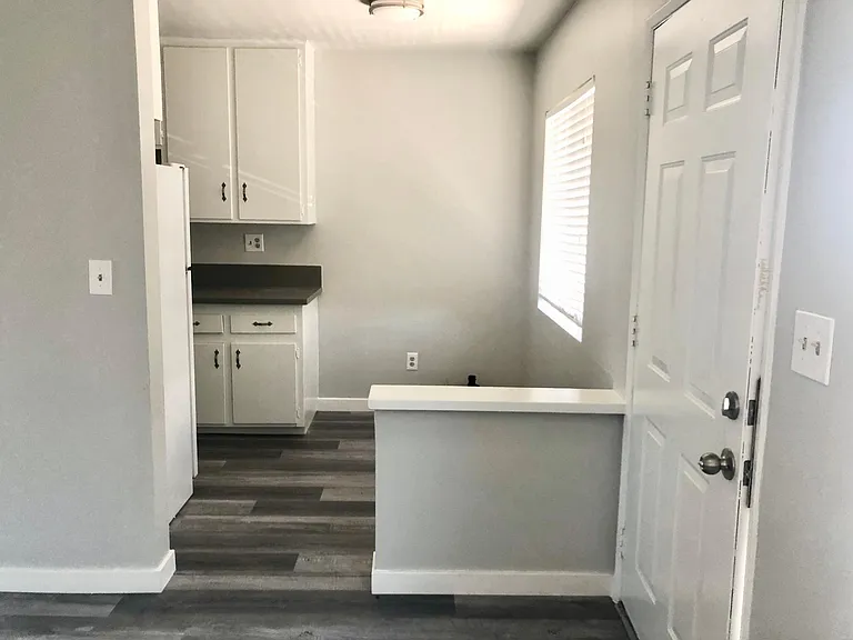 792 W Sepulveda St #3 — Photo 3