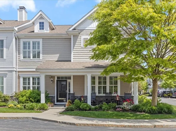 131 Whitaker Ln Unit 131, Hingham, MA 02043