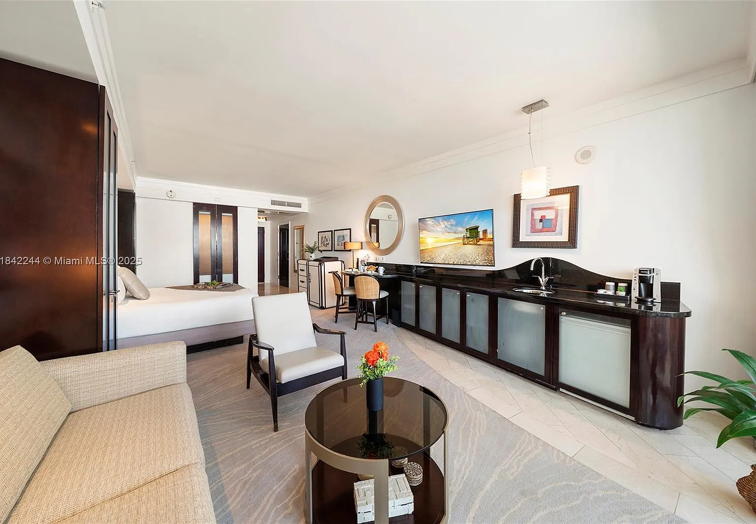 Fontainebleau Iii Ocean C — Photo 2