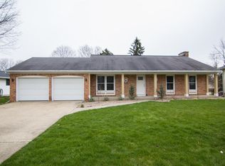 7054 Dogwood Ct, Jenison, MI 49428