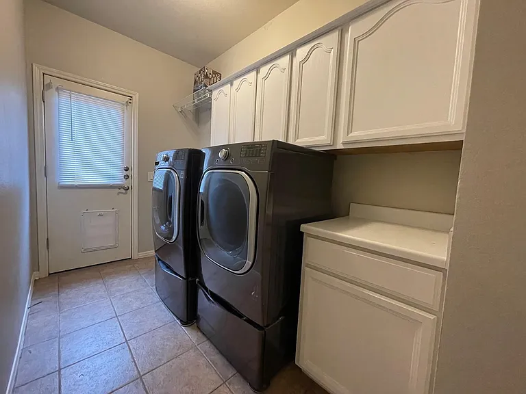 9919 Barbrook Dr — Photo 15