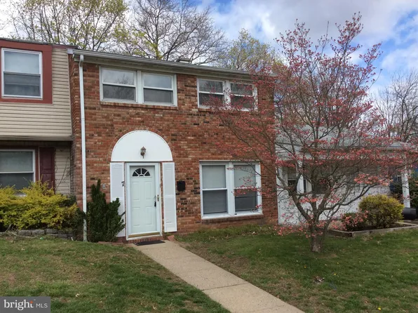 7 Rittenhouse Ct, Willingboro, NJ 08046