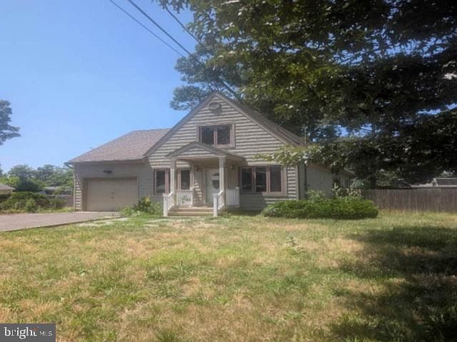 1st image of 46 Cumberland Dr