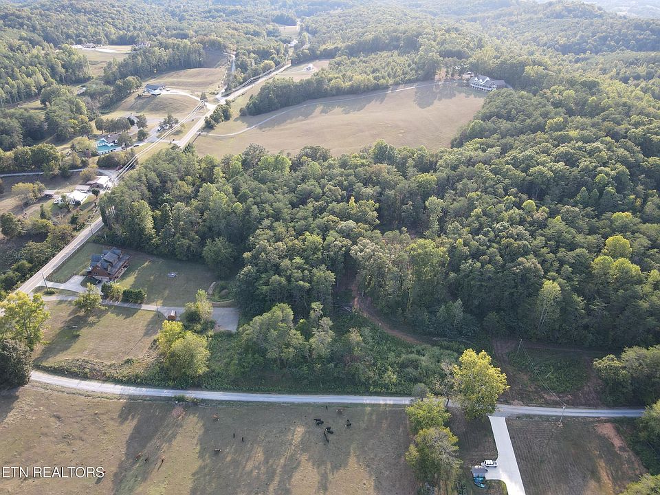 1st image of 3321 Boone Docks Way
