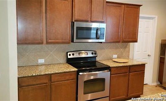 3rd image of 223 Redbird Cir