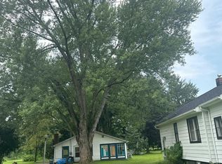 2044 Warren Ave, Akron, OH 44320