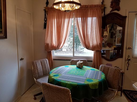 4th image of 3754 Ganson Dr