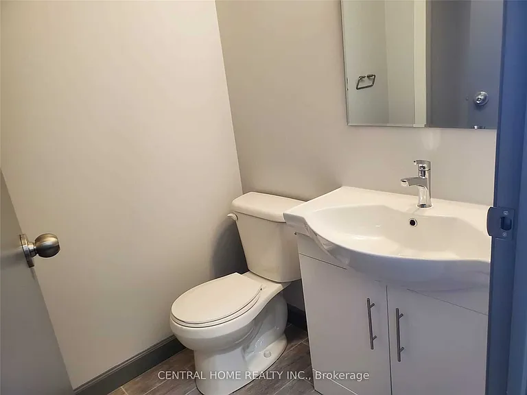 77 Leland St #106 — Photo 5
