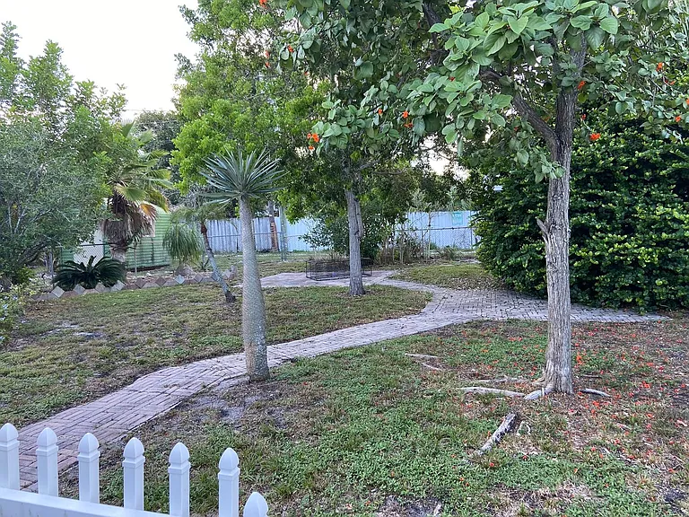 1209 N M St — Photo 38