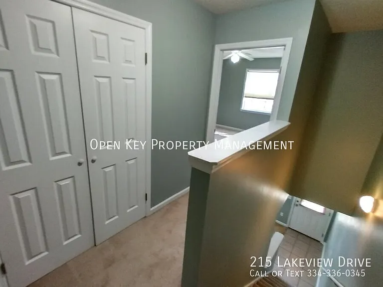 215 Lakeview Dr — Photo 8