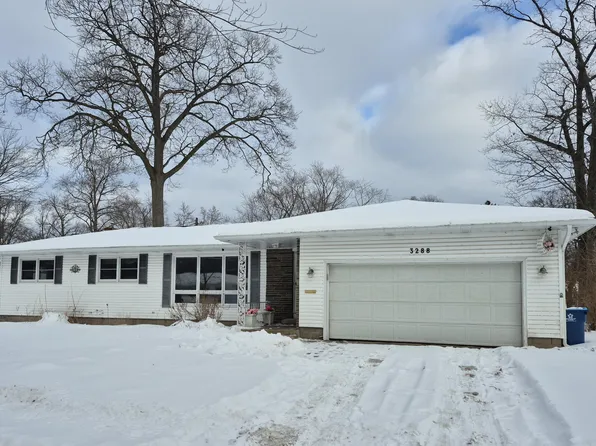3288 Hanley Rd, Muskegon, MI 49441