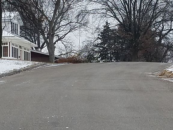 4th image of 8808 McNulty Dr