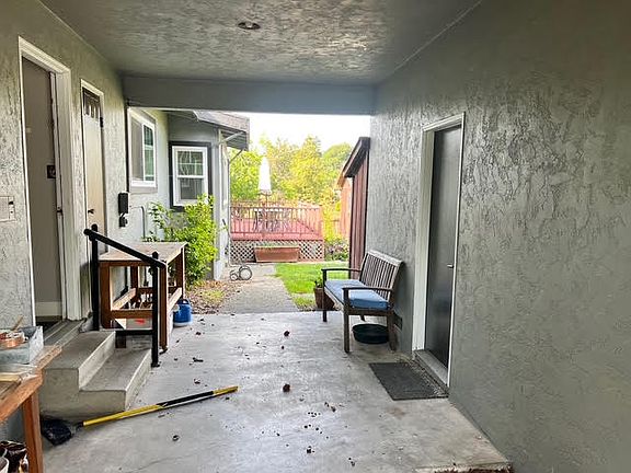 5th image of 184 Marshall Ave