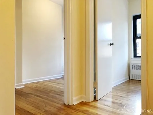 Rented by City Connections Realty | media 36