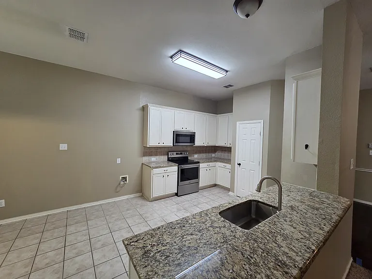 100 Millington Trl — Photo 11