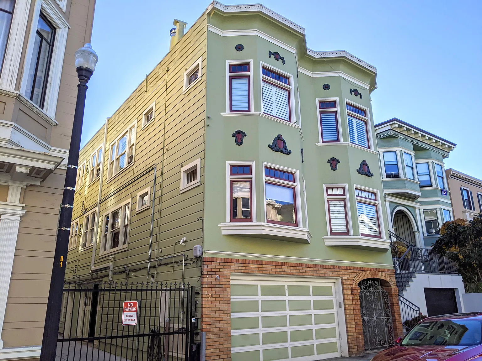 2 bed, 1450 sqft, $5,800 — Photo 1