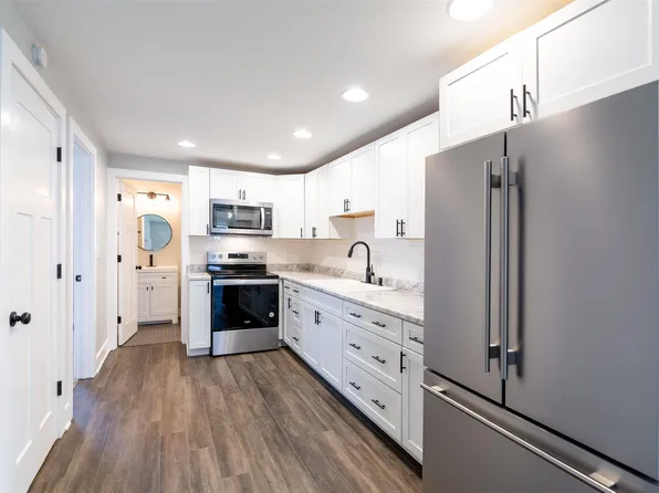 6917 N Skaggs Ct, Monticello, IN 47960