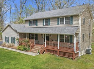 11 Peacock Circle, Washingtonville, NY 10992