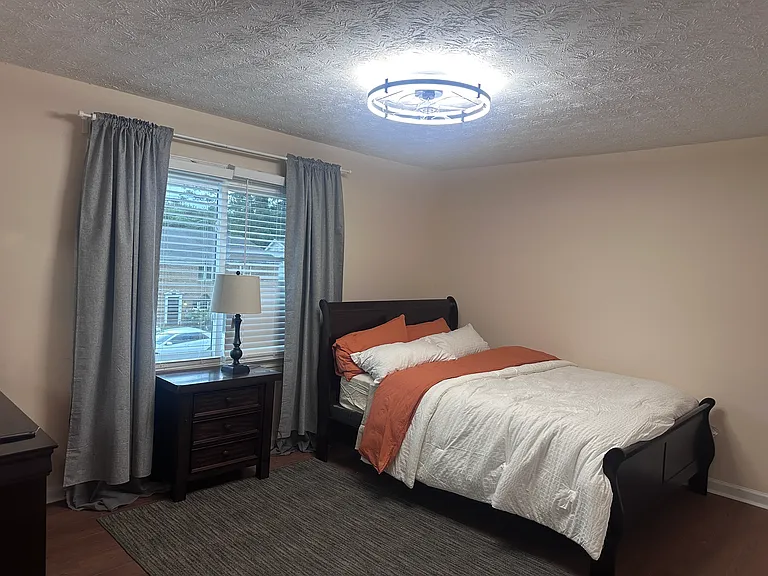1002 Carla Pl — Photo 27