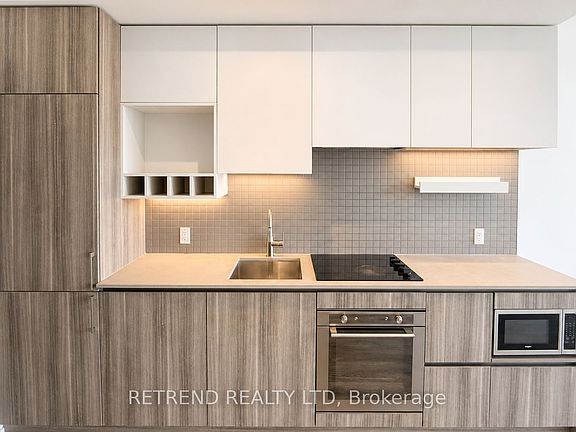 3rd image of 898 Portage Pkwy #4508