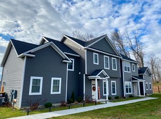 29 Vista Ct #A, Clifton Park, NY 12065