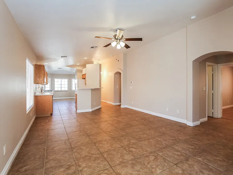 1019 Edgestone Mark Ave — Photo 6