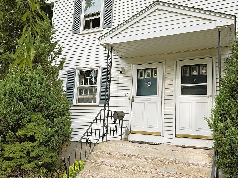 39 Packard St