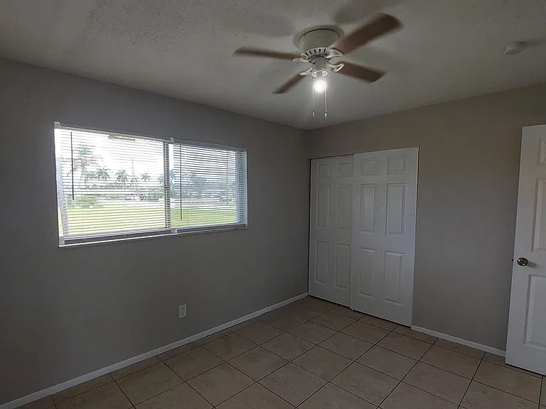 2119 Hanson St — Photo 4