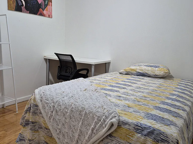 Room 1 for one person only.