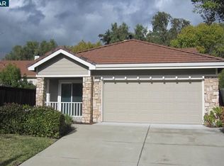 1213 Buckeye Ter, Clayton, CA 94517