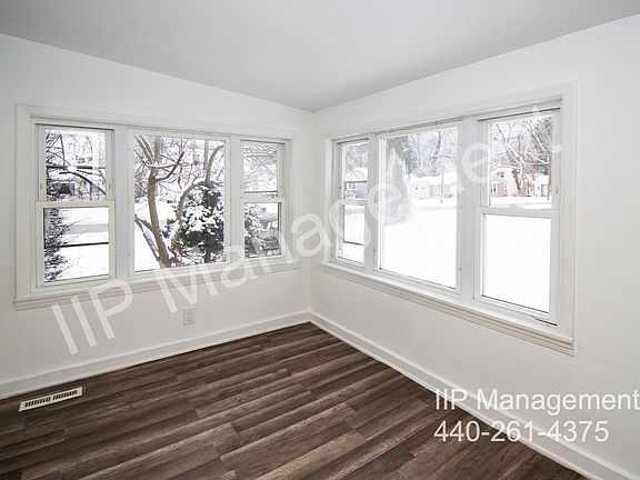 3rd image of 269 Courtland Blvd