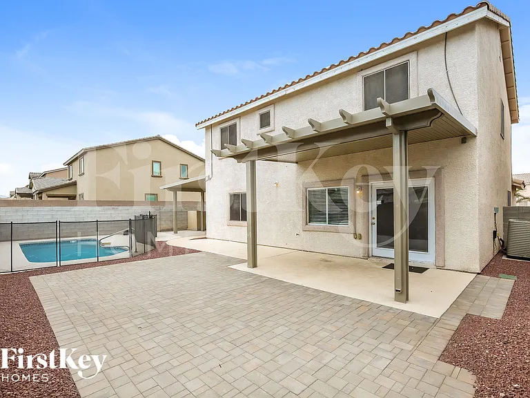 705 Picasso Picture Ct — Photo 16