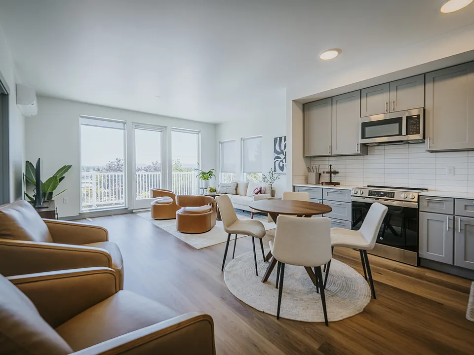 Grand Vista Apartments
