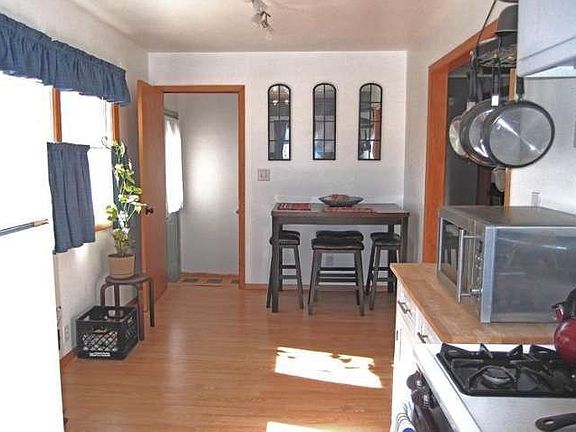 5th image of 3201 W Birchwood Ave